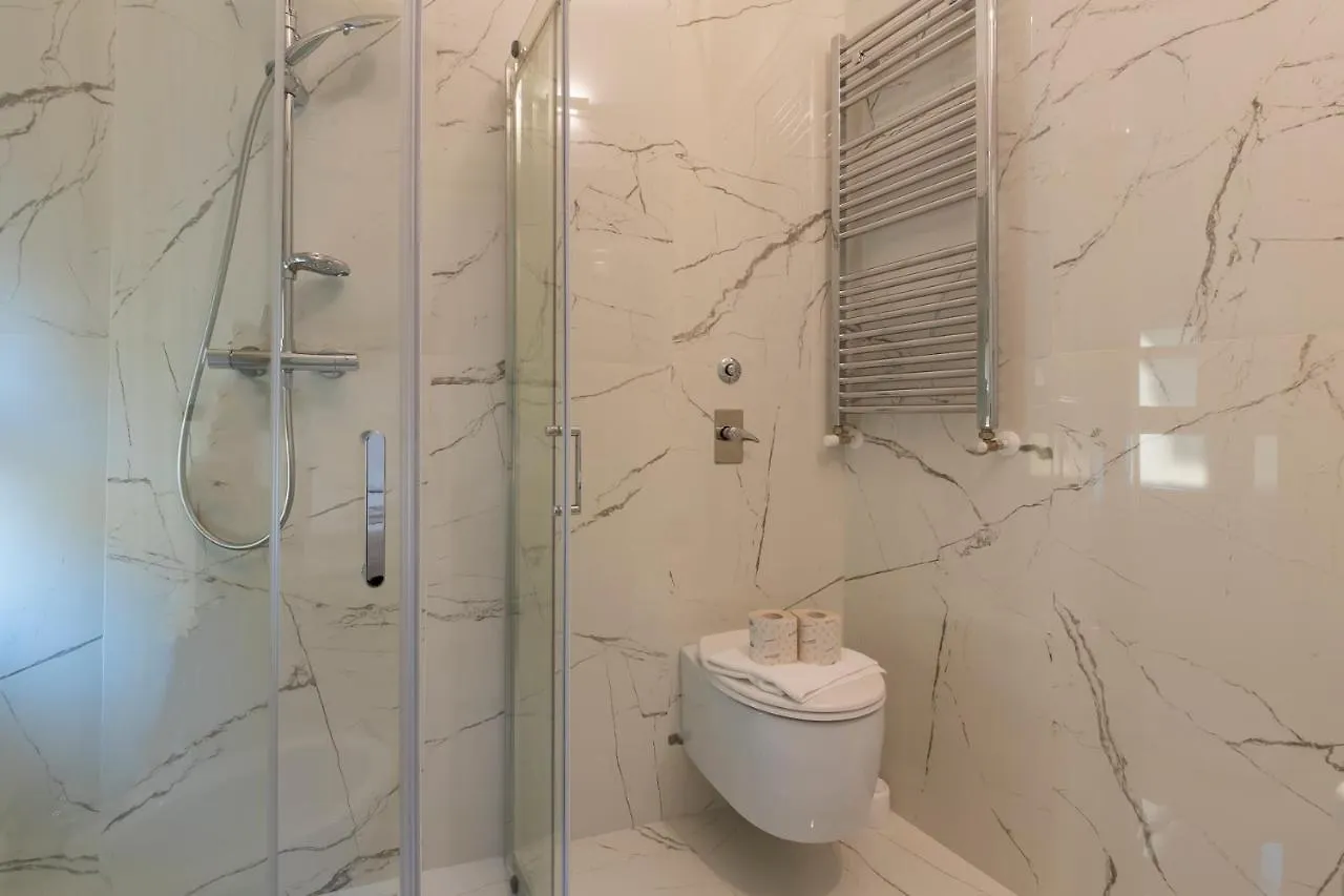 Luxury Apartment Near Porta Romana Tertulliano 37 Milan