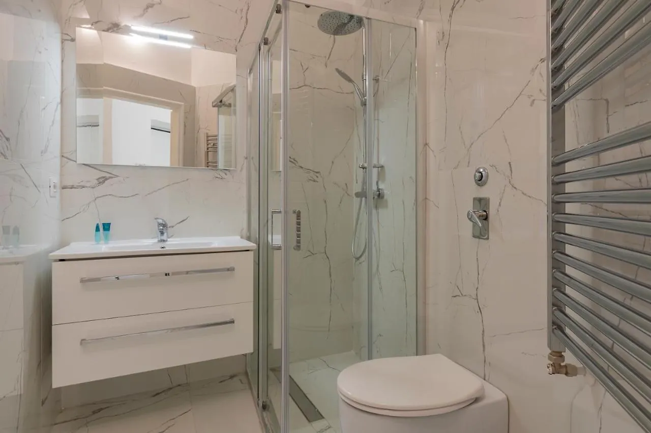 Luxury Apartment Near Porta Romana Tertulliano 37 Milan