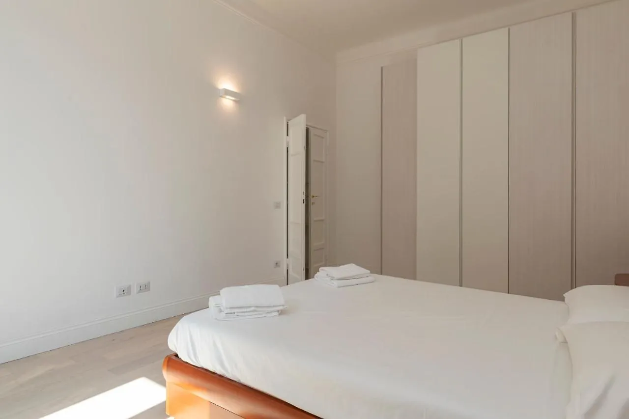 Luxury Apartment Near Porta Romana Tertulliano 37 Milan 0*,
