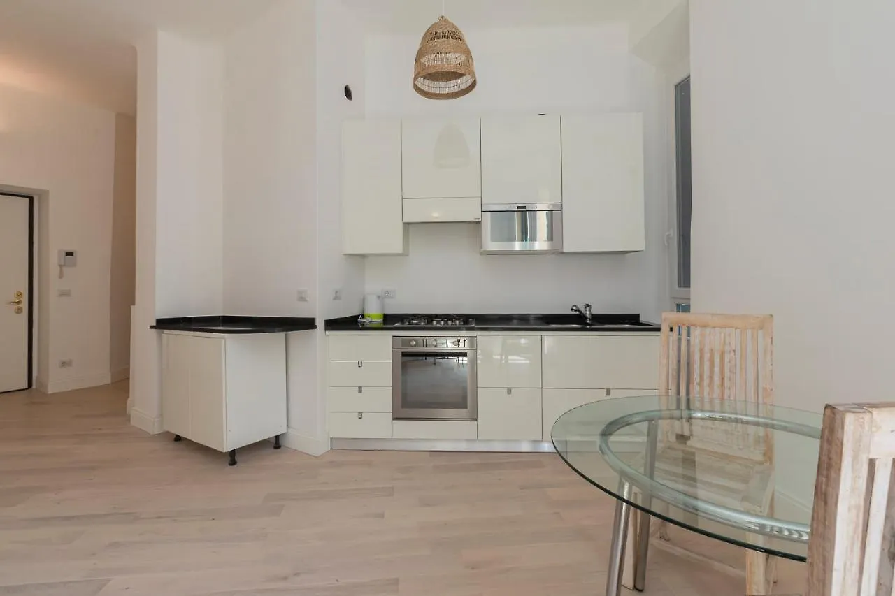Luxury Apartment Near Porta Romana Tertulliano 37 Milan