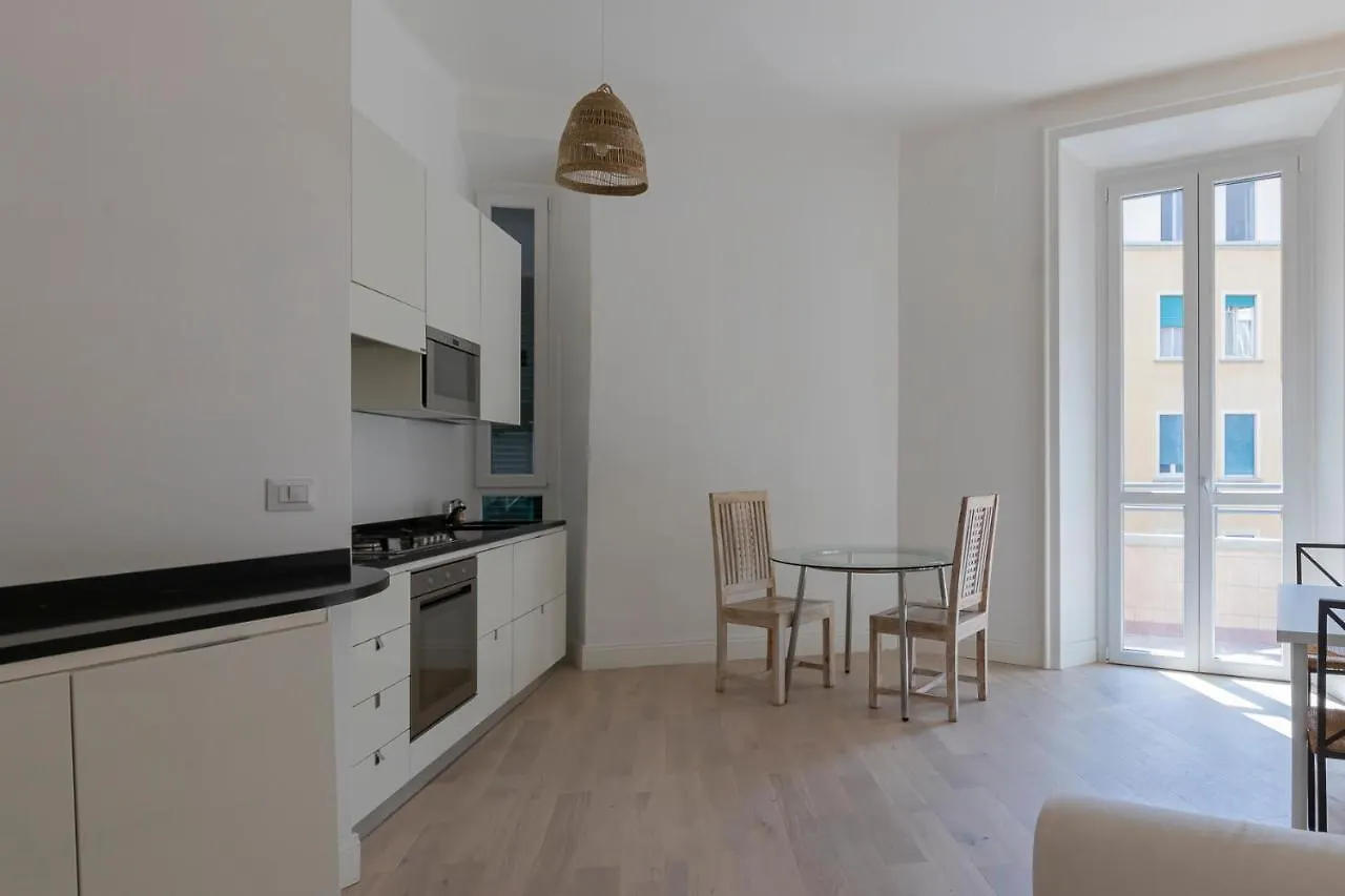 Luxury Apartment Near Porta Romana Tertulliano 37 Milan